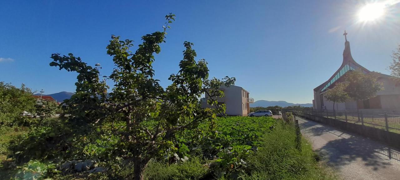 Apartman Ana, Metkovic Exterior photo